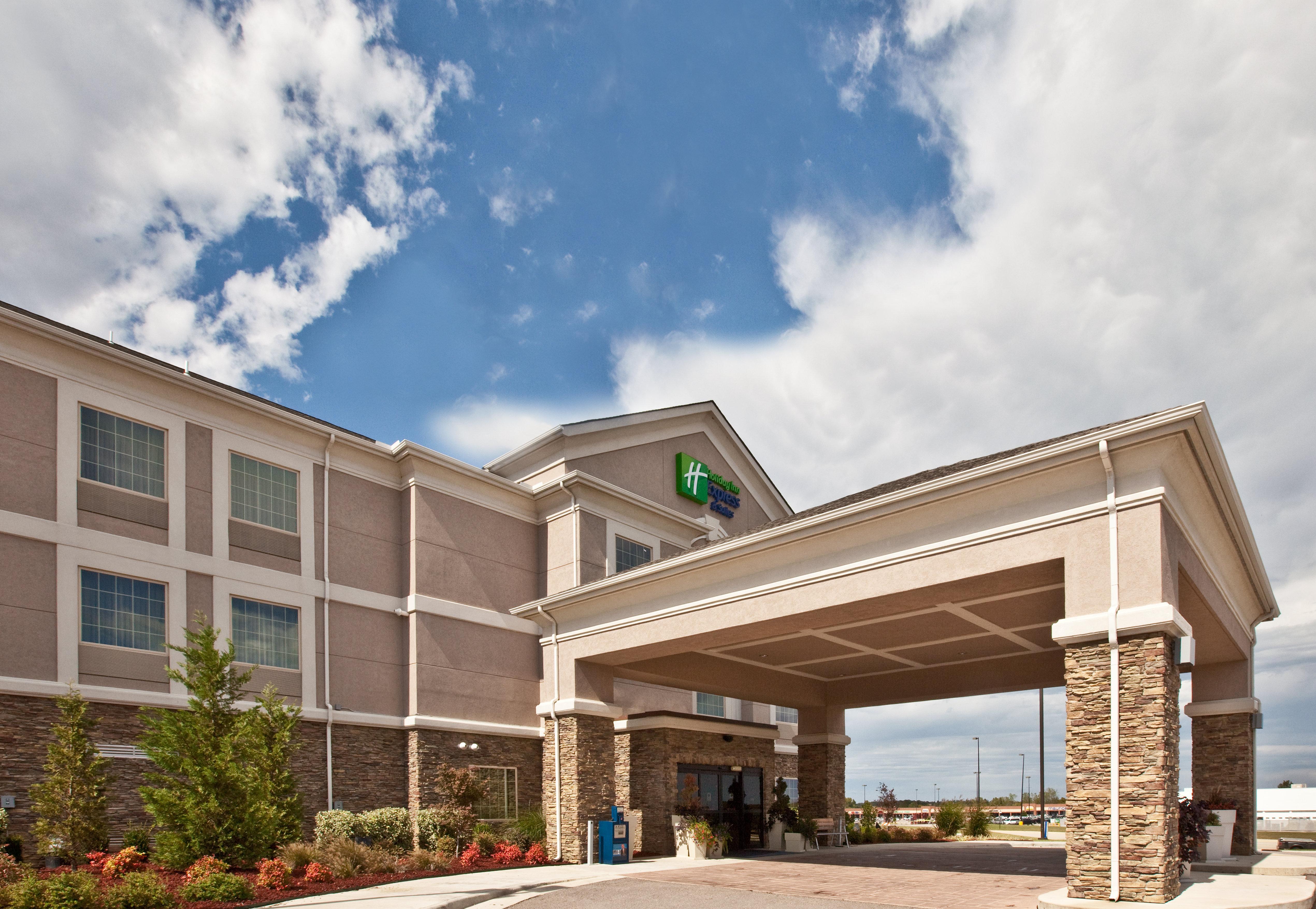 Holiday Inn Express Hotel And Suites Ada By Ihg Buitenkant foto